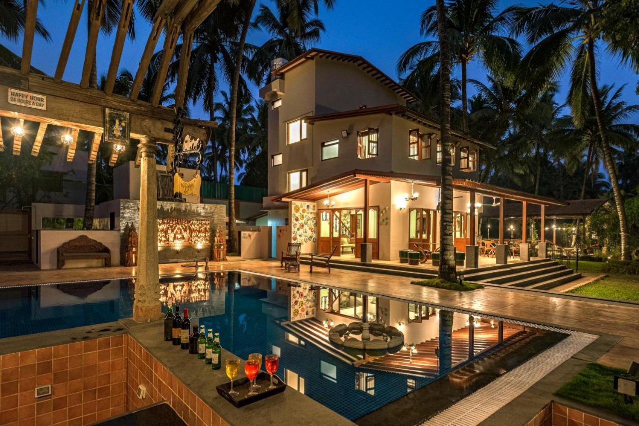 Saffronstays Casa Del Palms, Alibaug - Luxury Pool Villa With Chic Interiors, Alfresco Dining And Island Bar Alībāg Exterior foto