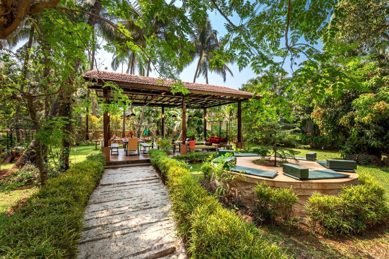 Saffronstays Casa Del Palms, Alibaug - Luxury Pool Villa With Chic Interiors, Alfresco Dining And Island Bar Alībāg Exterior foto